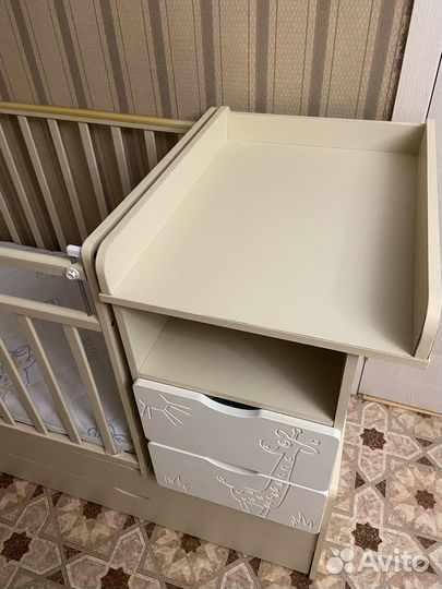 Детская кроватка-трансформер