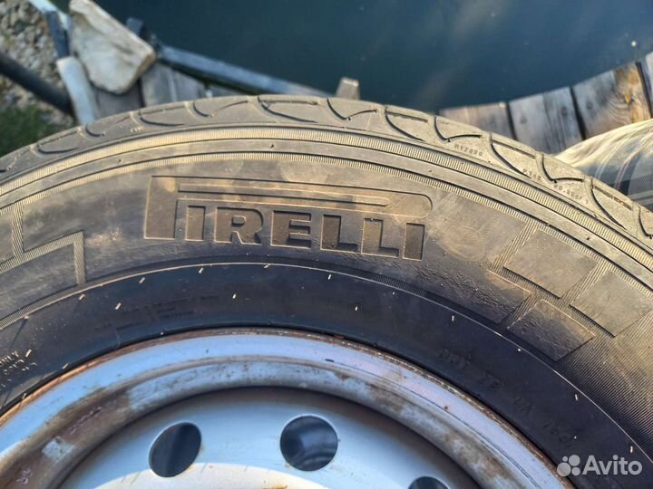 R15 Pirelli Chrono 225/70, PCD 5x139.7 DIA 40