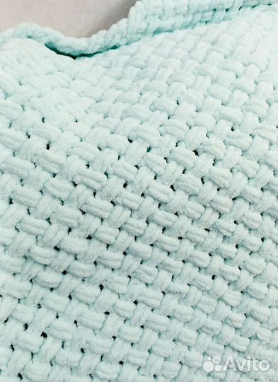 Плед детский вязаный ручная работа