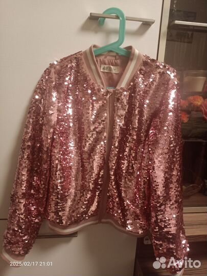 Кофта на молнии для девочки