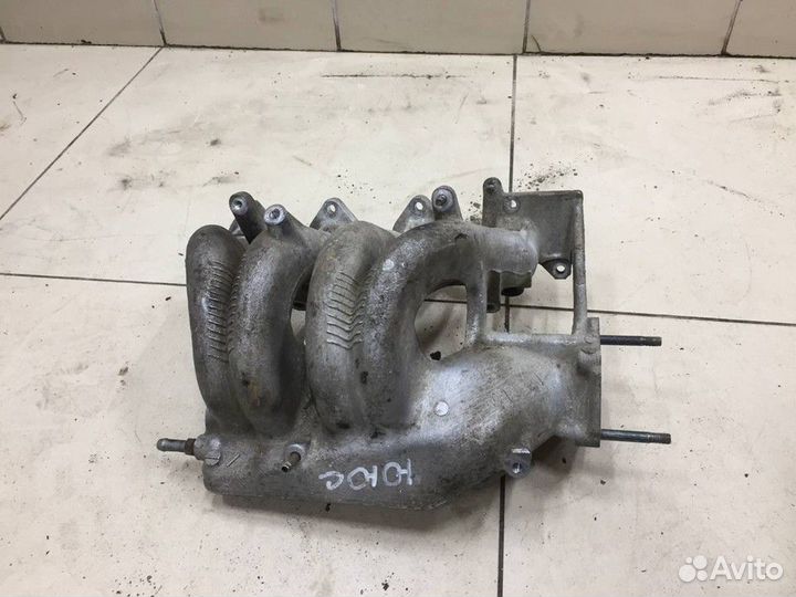 Коллектор впускной Toyota Celica, Toyota Vista