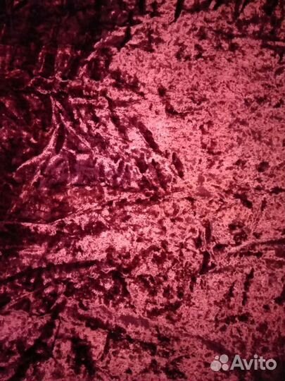 Ткань плюш советский алого цвета