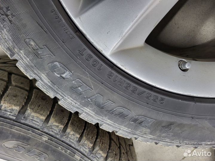 255/55R18 Dunlop на дисках BMW X5 E70 Оригинал