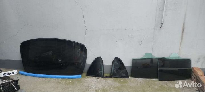 Стекла W213 мерс