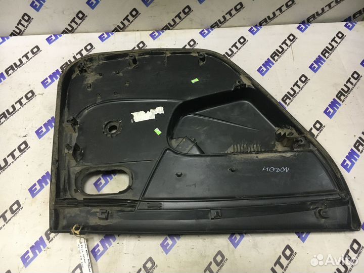 Обшивка двери задней правой Рено Логан