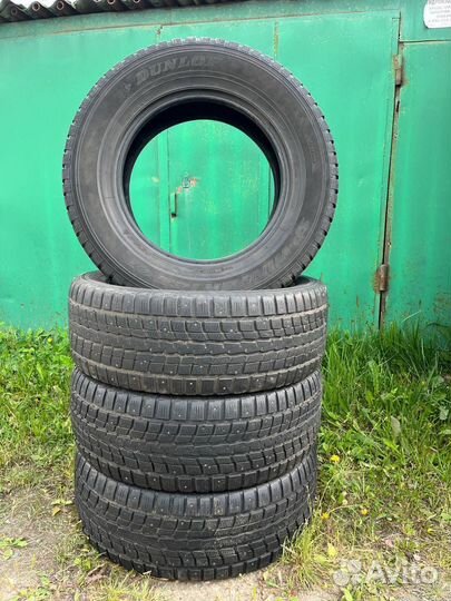 Dunlop SP Winter Ice 01 285/60 R18 116T