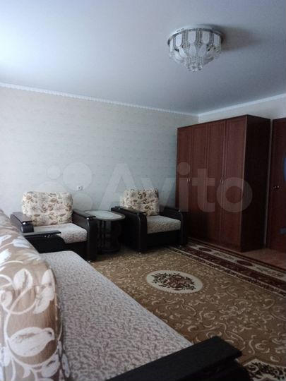 2-к. квартира, 59,5 м², 1/10 эт.