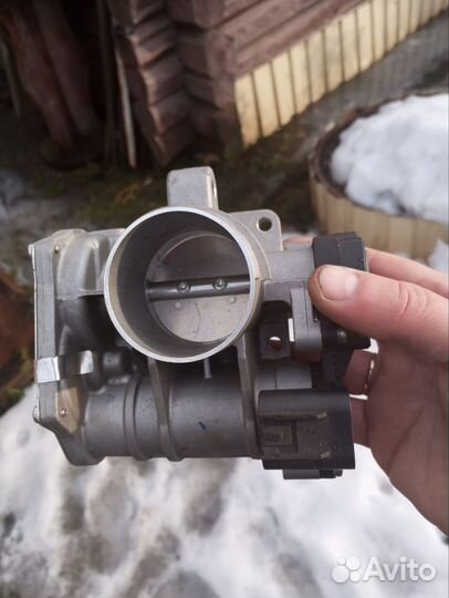 Дроссельная заслонка ваз