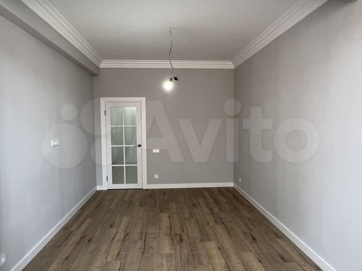 1-к. квартира, 42 м², 8/10 эт.