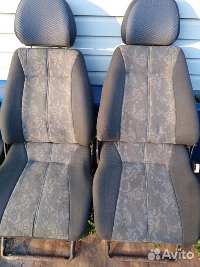 Комплект сиденье ваз 2111