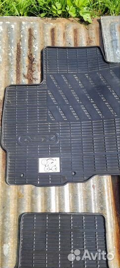 Автомобильные коврики резиновые на ASX