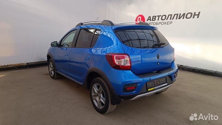 Renault Sandero Stepway 1.6 МТ, 2019, 27 000 км