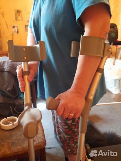 Костыли ортопедические