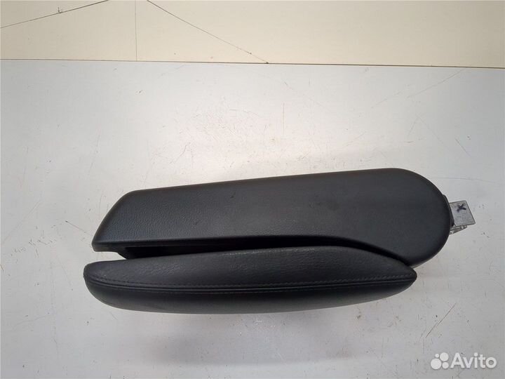 Подлокотник Audi A6 (C6), 2008