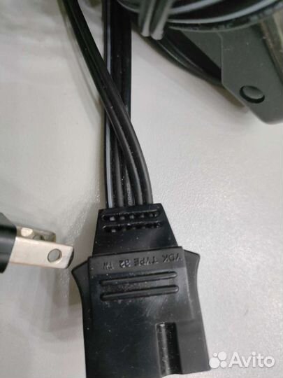 Педаль для швейной машины / оверлока