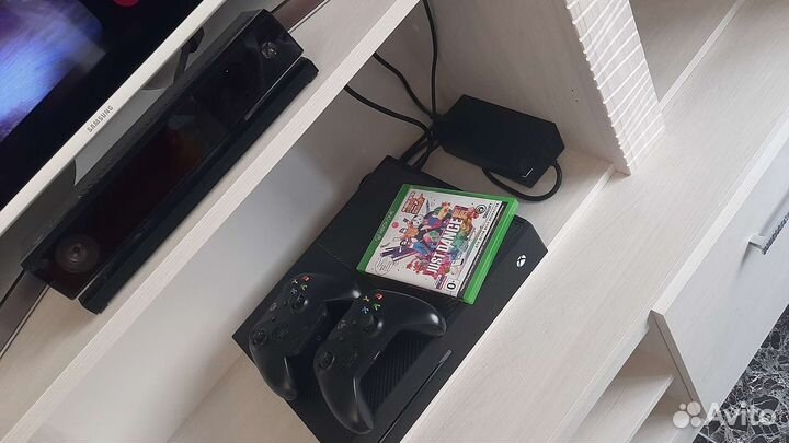 Игровая приставка xbox one