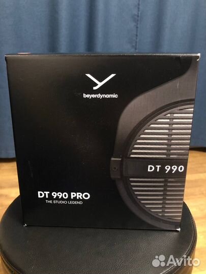 Beyerdynamic DT990 Pro 250-Ohm наушники