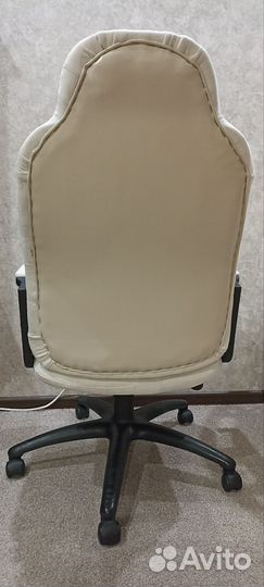 Компьютерное кресло