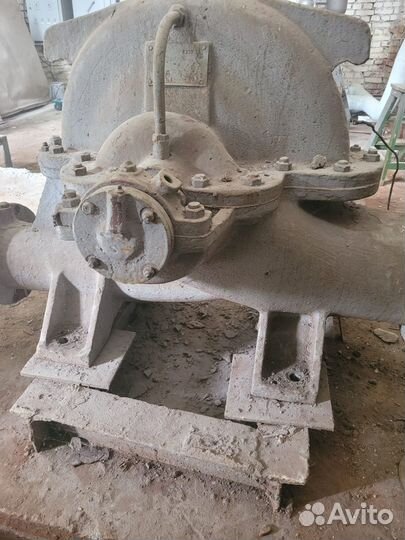 Центробежный насос с электродвигателем