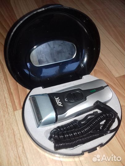 Электробритва аккумуляторная Германия