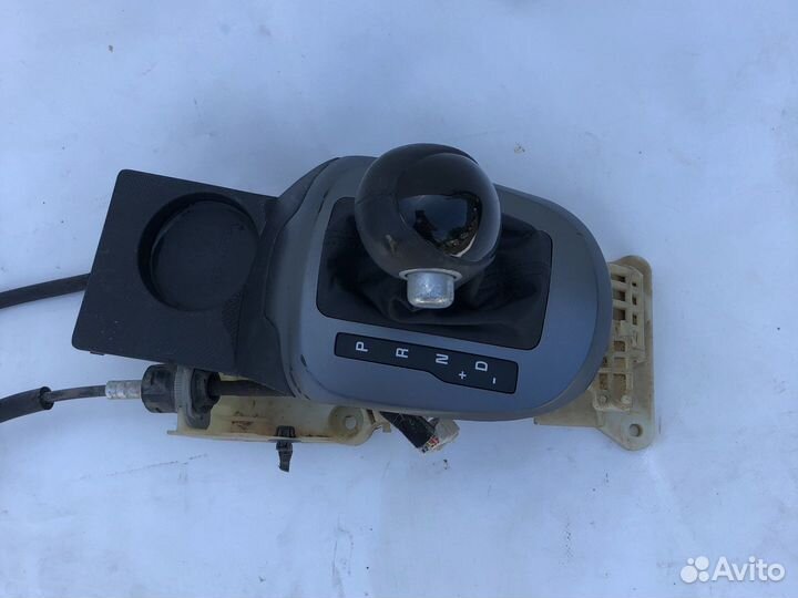 Селектор АКПП в сборе kia rio 3