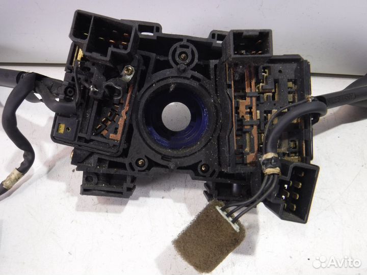 Переключатель подрулевой Nissan Almera