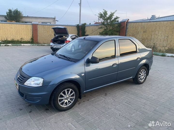 Рено логан 1 1. Рено логан с номерами. Рено логан 2009 годасадон. Renault renault logan 2009. П логан с14г платина d69.