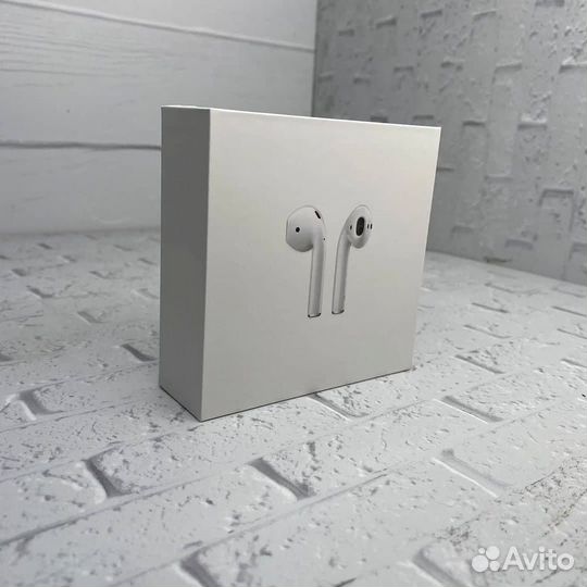 Airpods (Гарантия + чехлы)