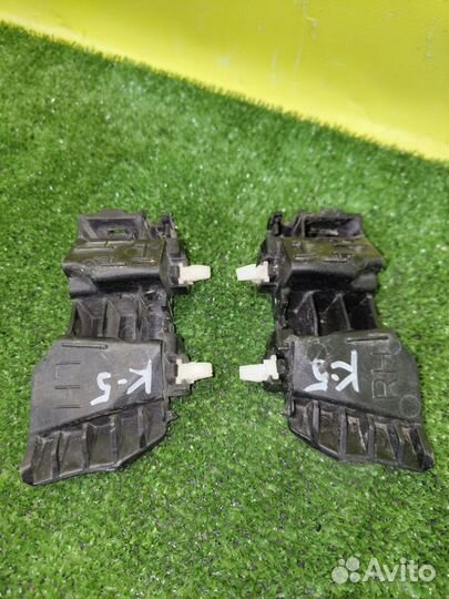 Кронштейн переднего бампера Kia K5 2019