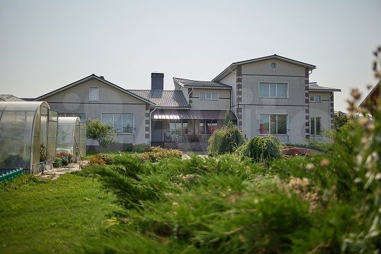 Дом 476,8 м² на участке 30 сот.