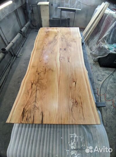 Стол из слэба