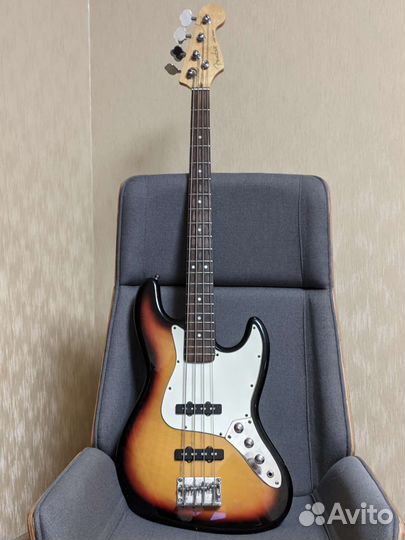 Бас гитара fender jazz bass