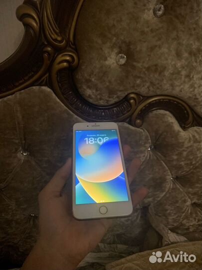 iPhone 8 Plus, 128 ГБ