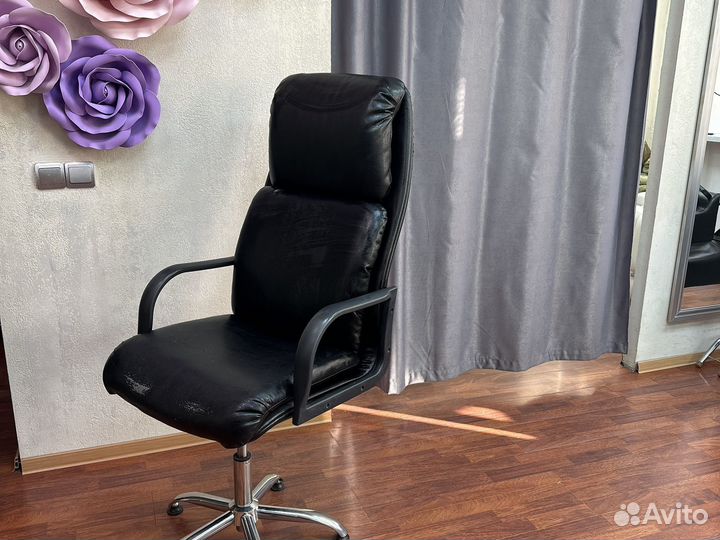 Офисное кресло бу