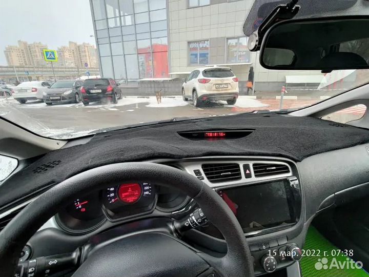 Накидка на панель Kia Ceed 2012-2018 карпет