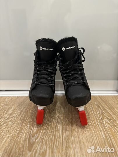 Коньки хоккейные дет