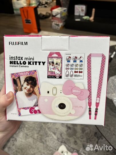 Instax mini Hello Kitty FujiFilms Instant Camera