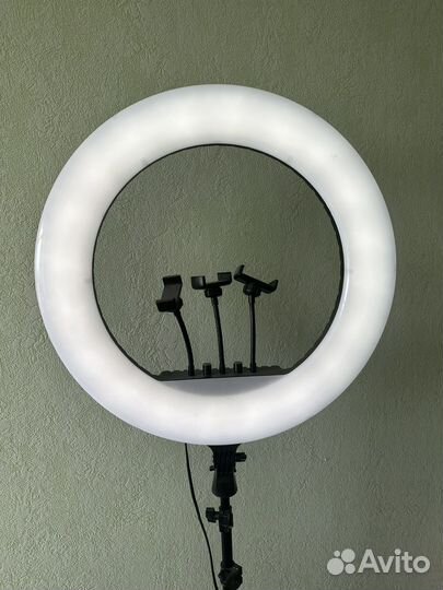 Кольцевая лампа 54 см