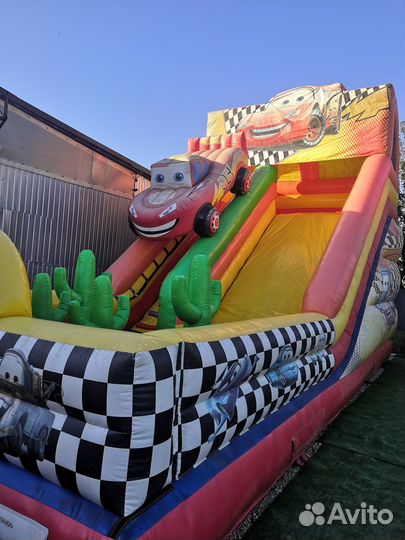 Аренда надувных батутов