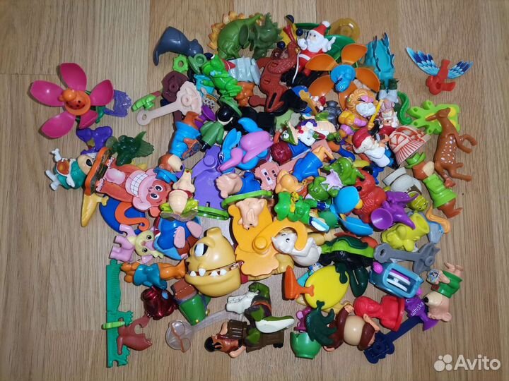 Игрушки из Киндер сюрприз