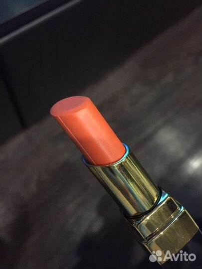 Помада новая
