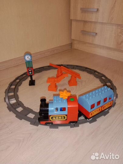 Lego duplo поезд