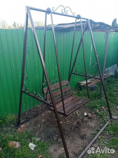 Садовые качели новые