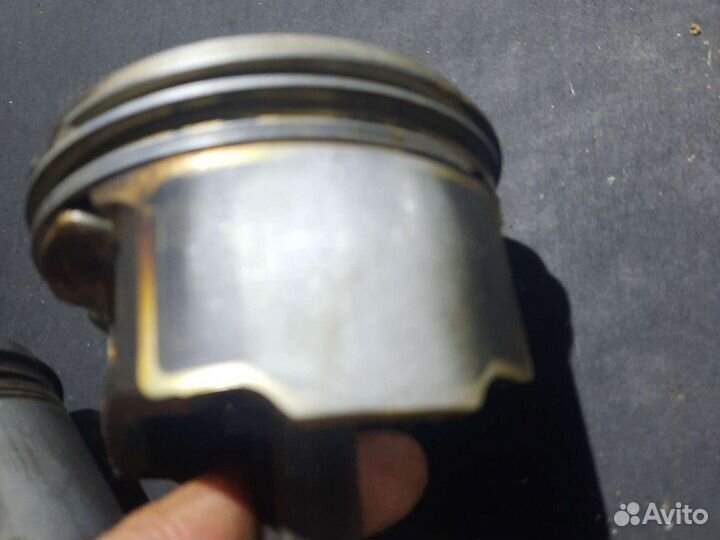 Поршень шатун Fiat 1.4 albea doblo Punto