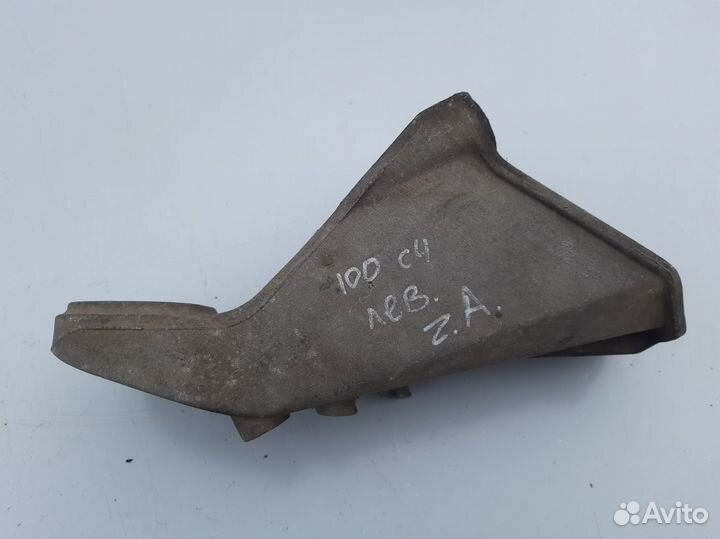 Кронштейн двигателя левый Audi 100 C4 1991-1994