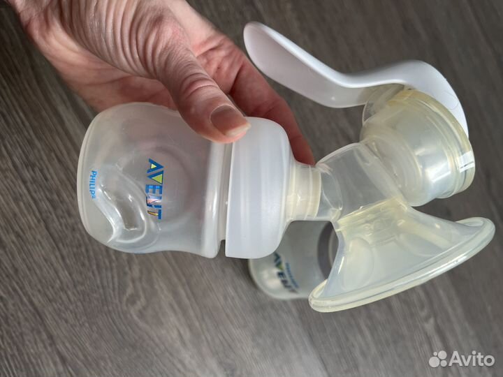 Молокоотсос avent ручной