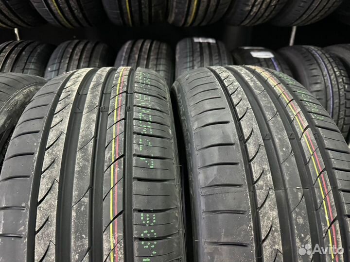 Tracmax X-Privilo TX3 235/45 R18 103