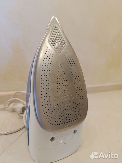 Продаю Утюг Rowenta DW9220