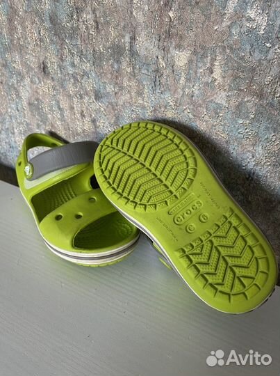 Сандали crocs c6