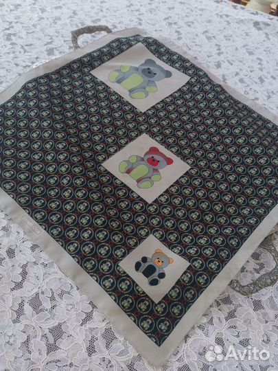 Street one платочек Три медведя